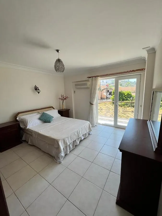 Odek'S Seaview Residence Gulluk Apartment